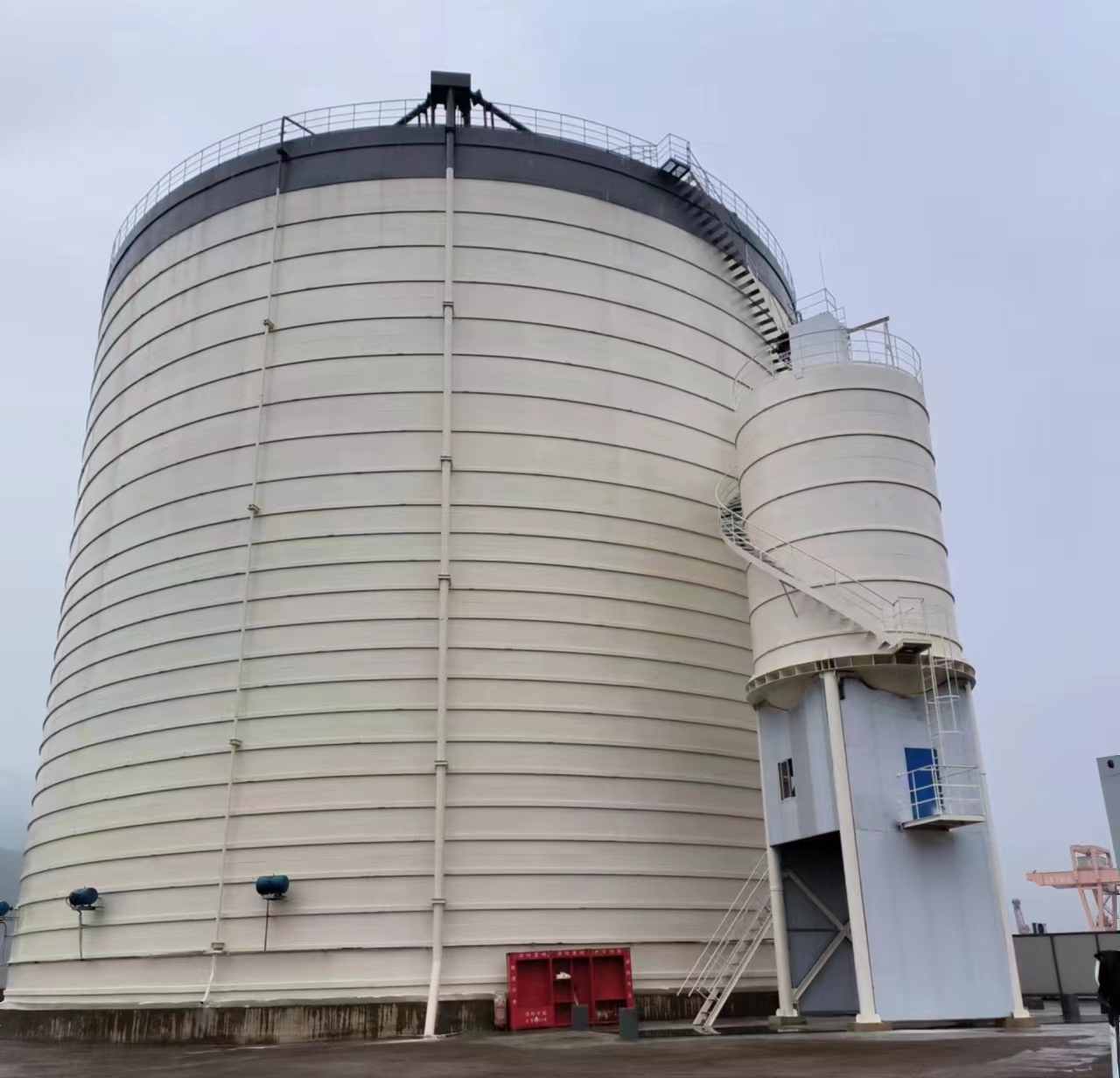 福贡10万吨水泥钢板库